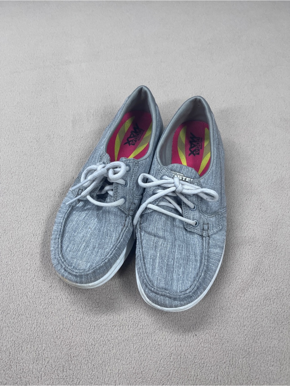 Skechers Women's Light Gray Canvas Boat Shoes - size 7